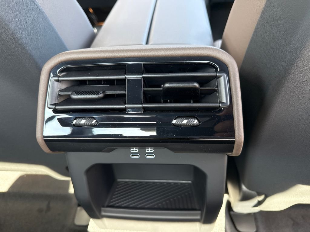 New 2027 Alpine White BMW 530i image 16