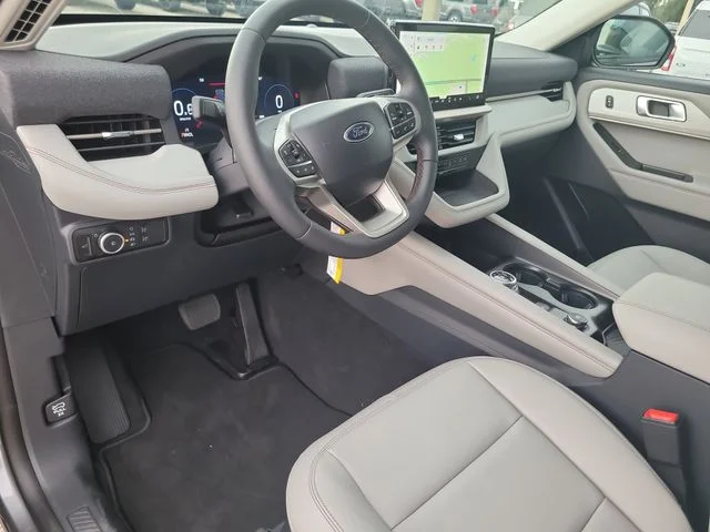 New 2026 Gray Metallic Ford Active image 21