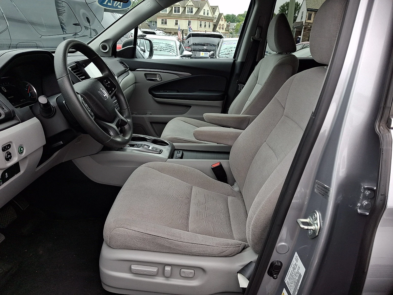 Used 2021 Lunar Silver Metallic Honda EX image 13
