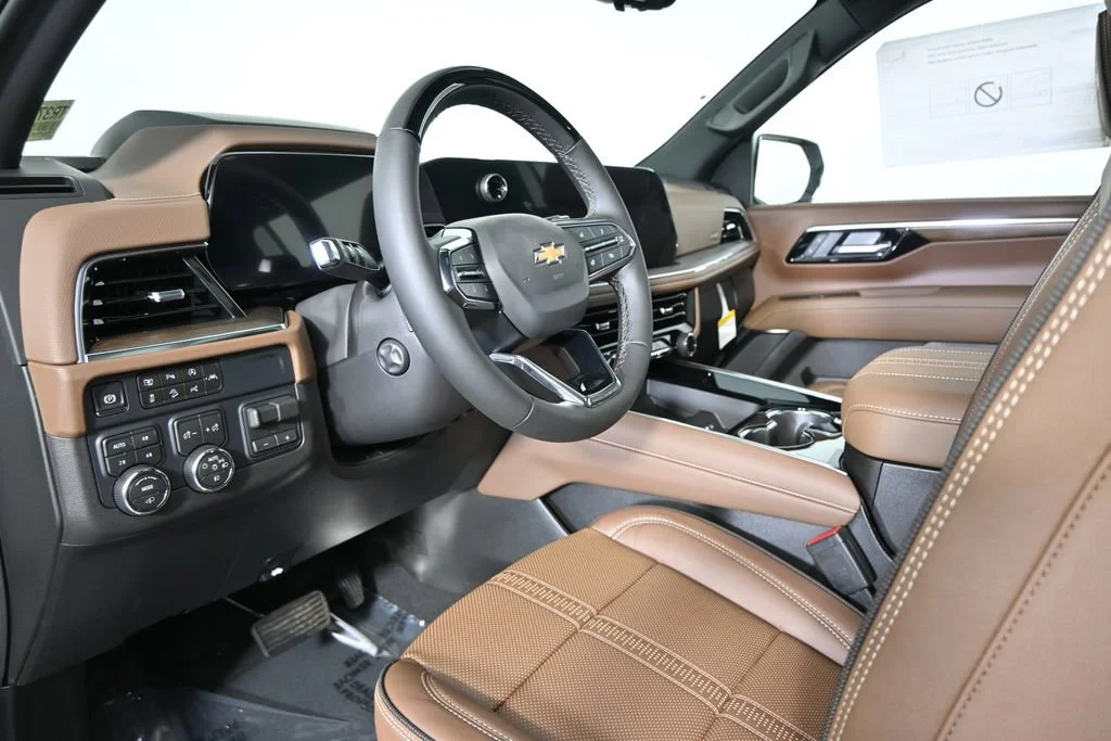 2026 Chevrolet Suburban High Country - Photo 24