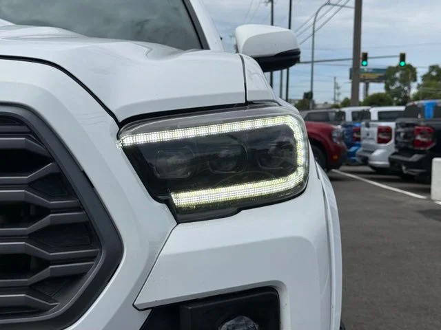 Used 2019 Super White Toyota TRD Sport image 7
