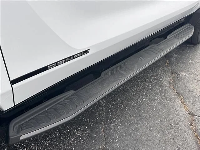 Certified Used 2025 Summit White GMC Extended Range Denali image 15