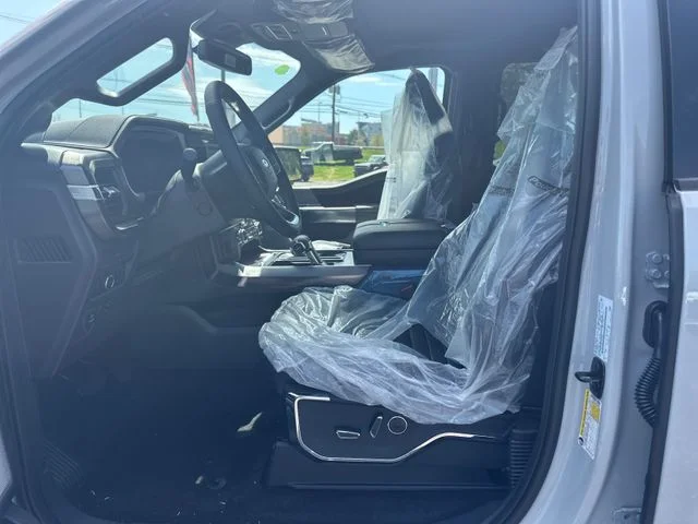 New 2026 Avalanche Ford Platinum® image 9