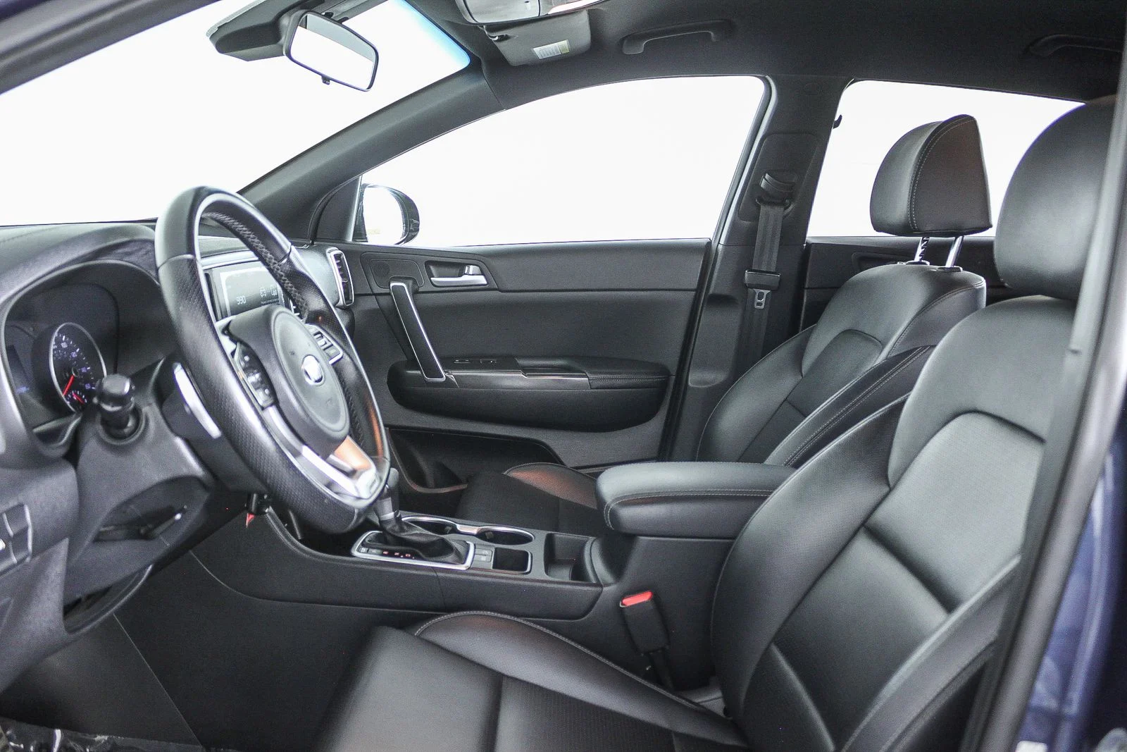Used 2020 Blue Kia S image 18