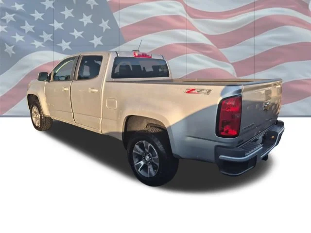 Used 2015 Silver Chevrolet Z71 image 6