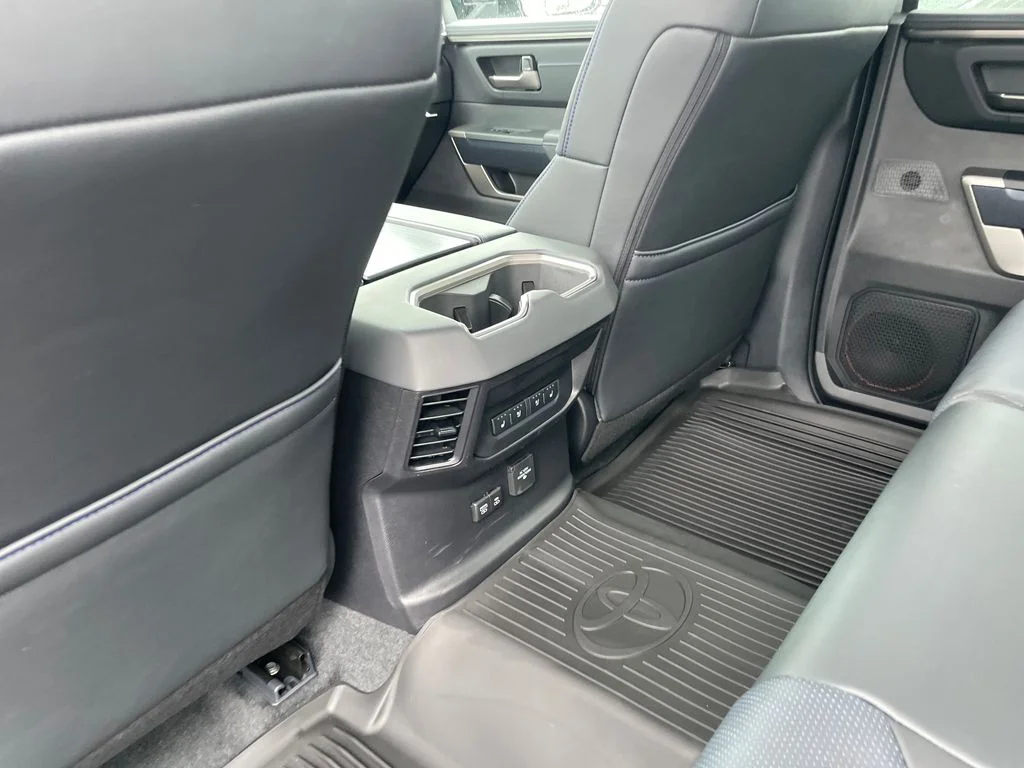 New 2026 Celestial Silver Metallic Toyota  Platinum image 28