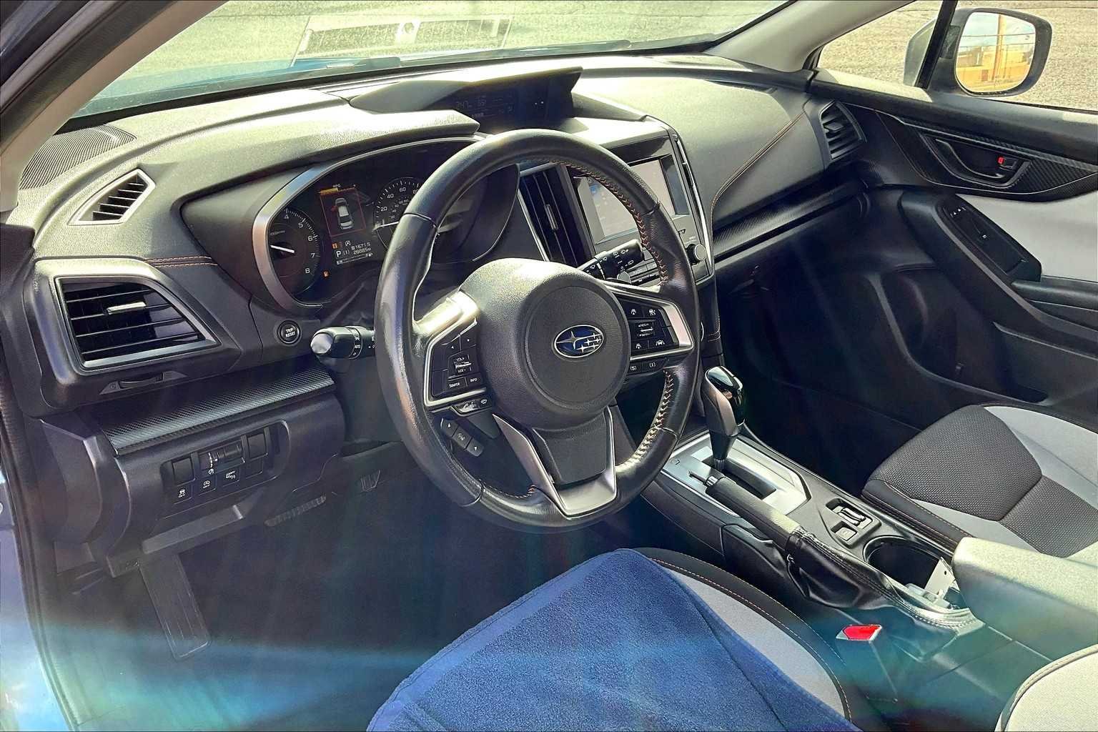 Used 2020 Quartz Blue Pearl Subaru Premium image 17
