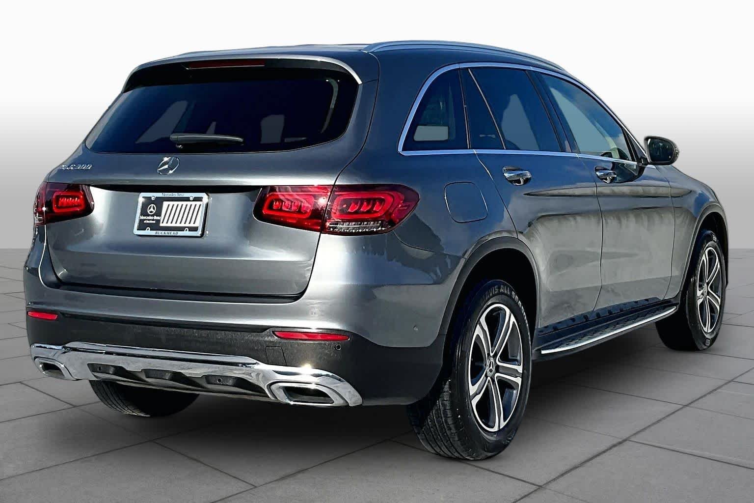 Used 2020 Selenite Grey Metallic Mercedes-Benz GLC 300 image 12