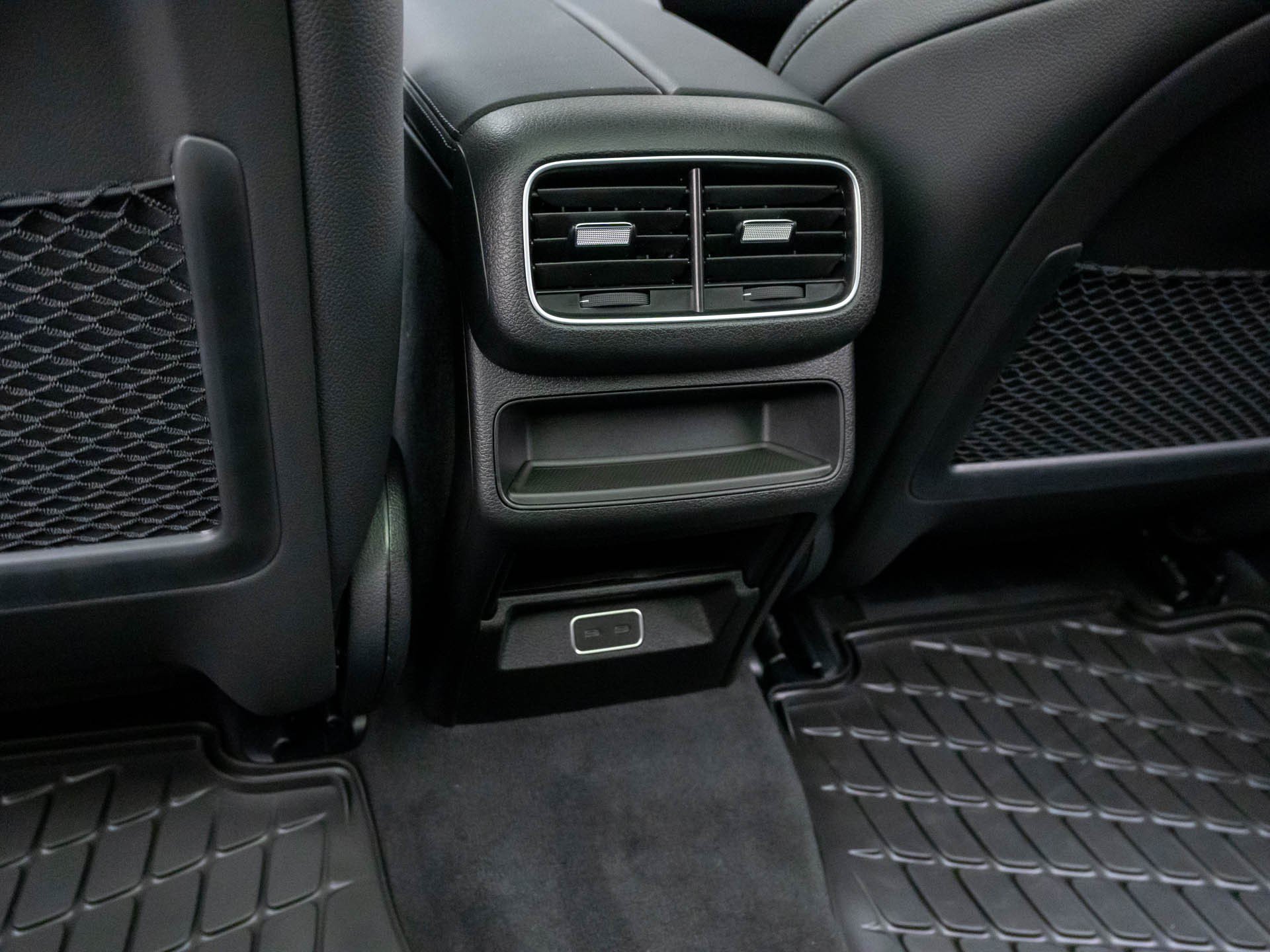 New 2026 Black Mercedes-Benz GLE 450 image 64