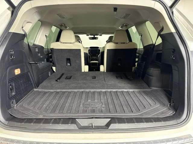 Used 2019 Crystal White Pearl Subaru Limited image 20
