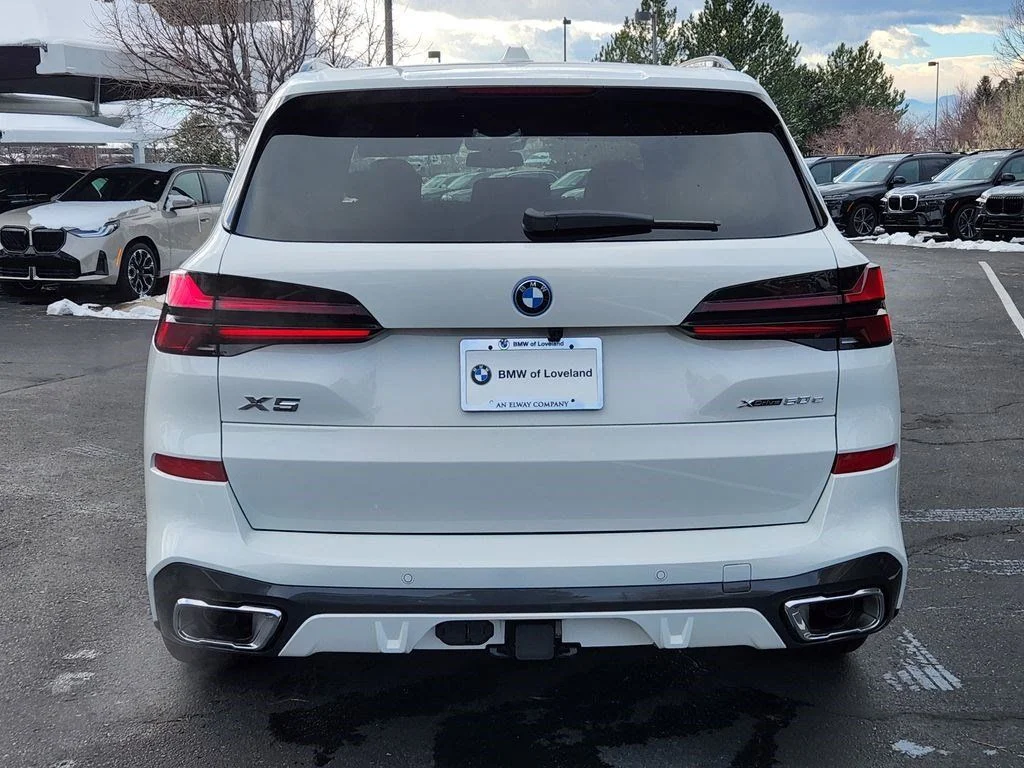 Used 2026 White BMW xDrive50e image 4