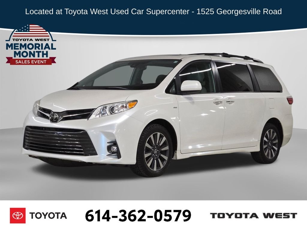 2019 Toyota Sienna XLE Premium V6 AWD 7-Passenger's photo
