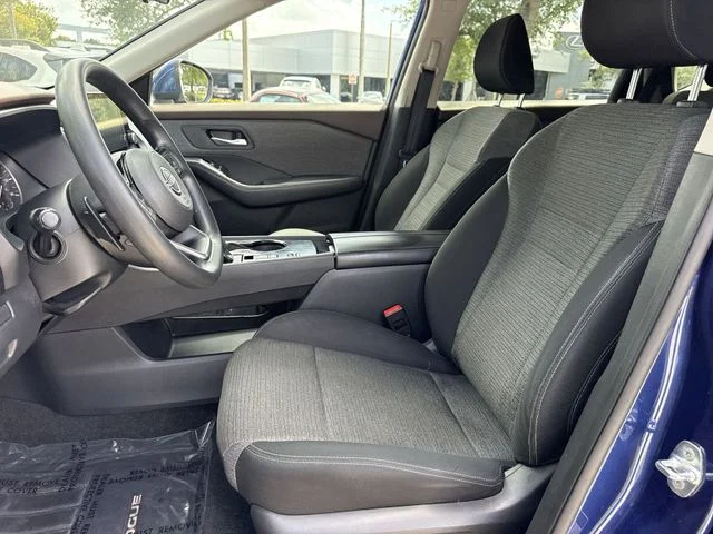2023 Nissan Rogue SV - Photo 11