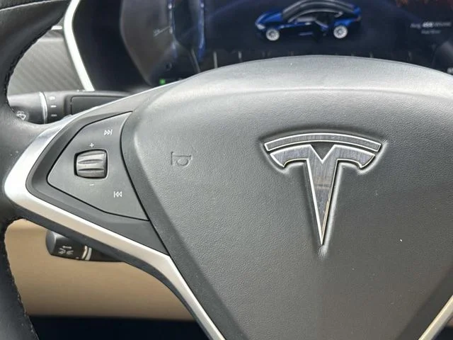 Used 2017 Blue Tesla 75D image 22