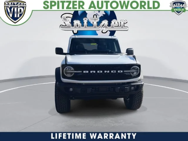 New 2026 Oxford White Ford Badlands® image 6