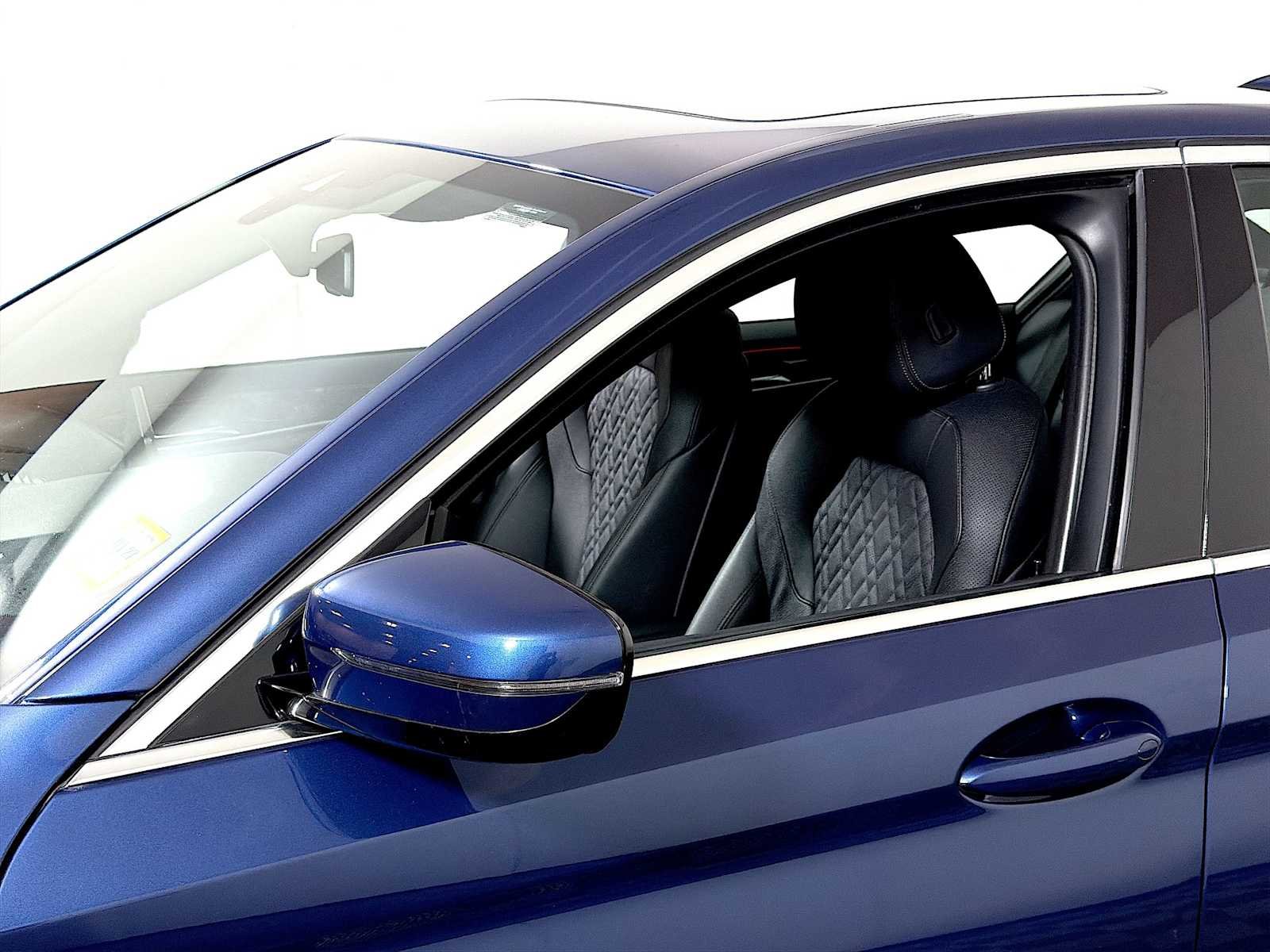 2023 BMW 5 Series 530i - Photo 29