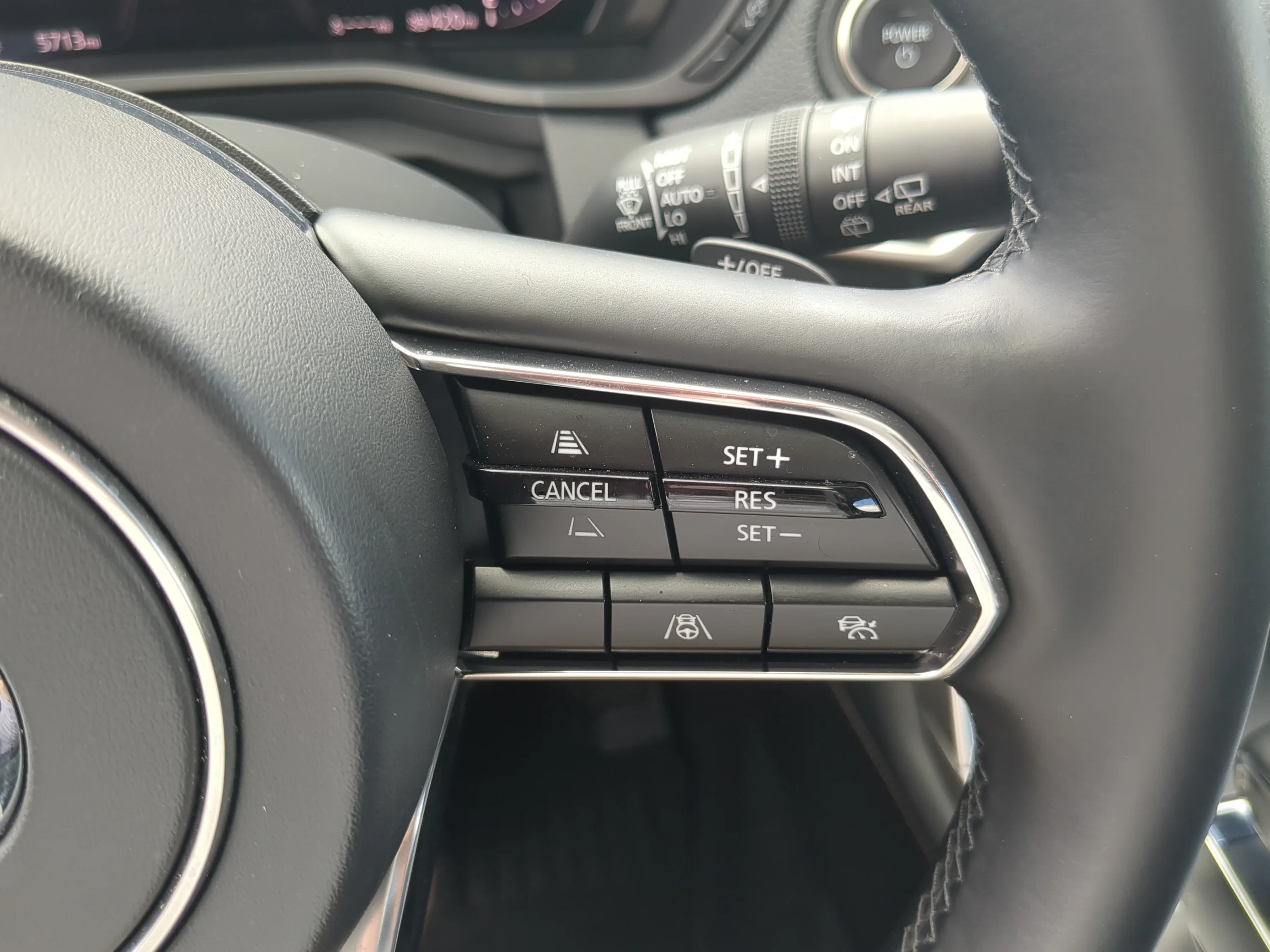 Used 2025 Rhodium White Premium Mazda Premium Package image 25