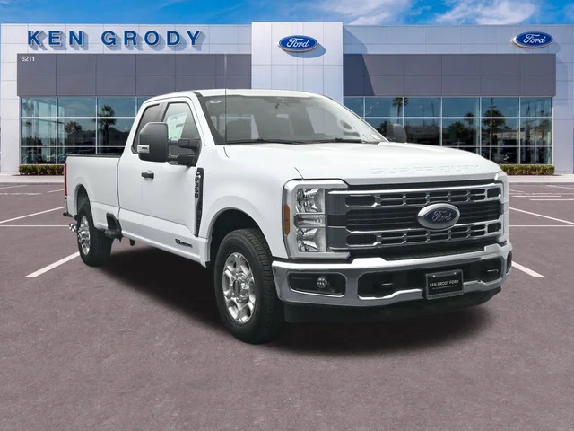 2026 Ford Super Duty XLT