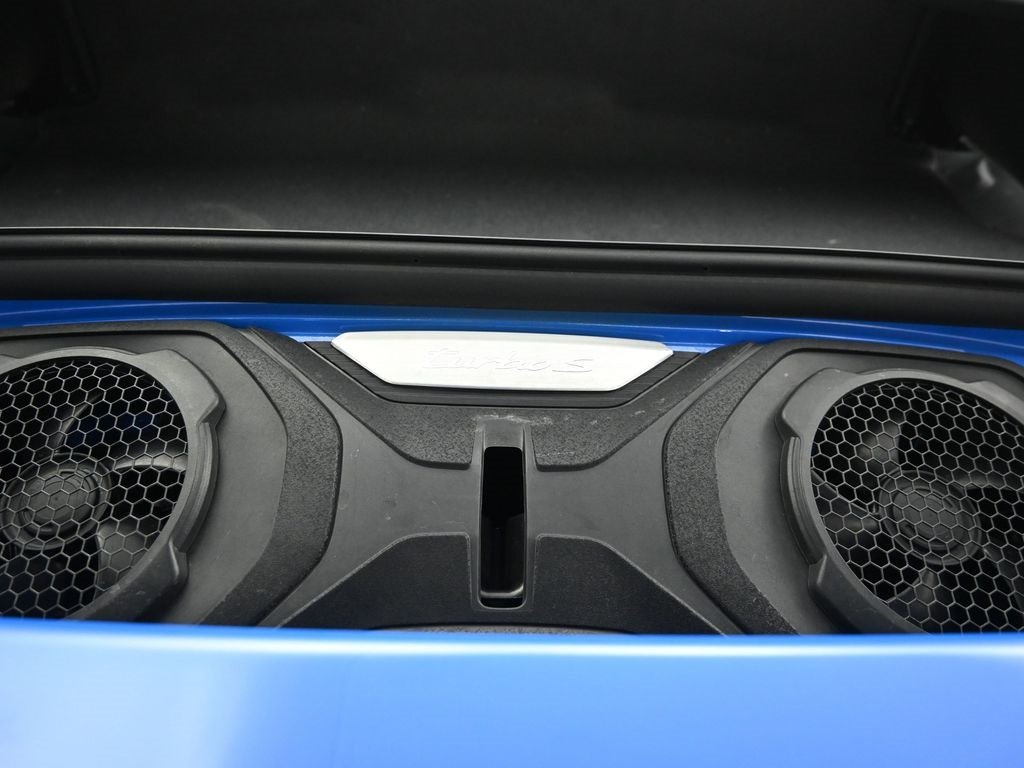 2022 PORSCHE 911 - Image 22