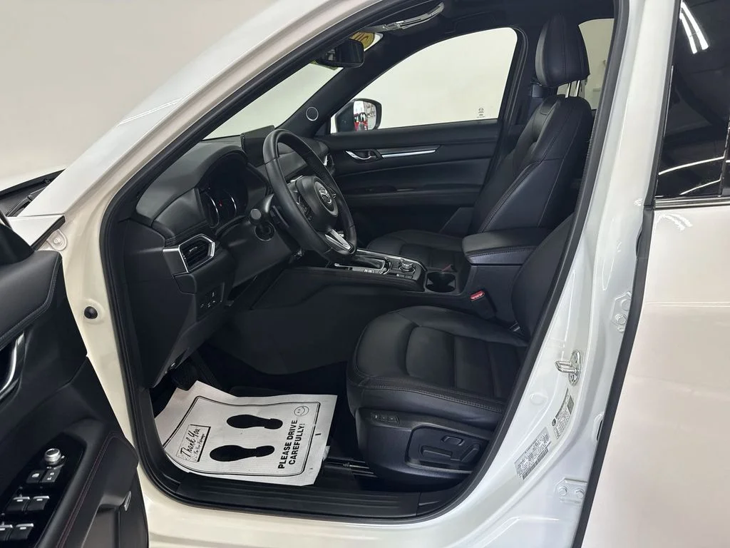 Used 2025 White Metallic Mazda 2.5 Turbo Premium image 12