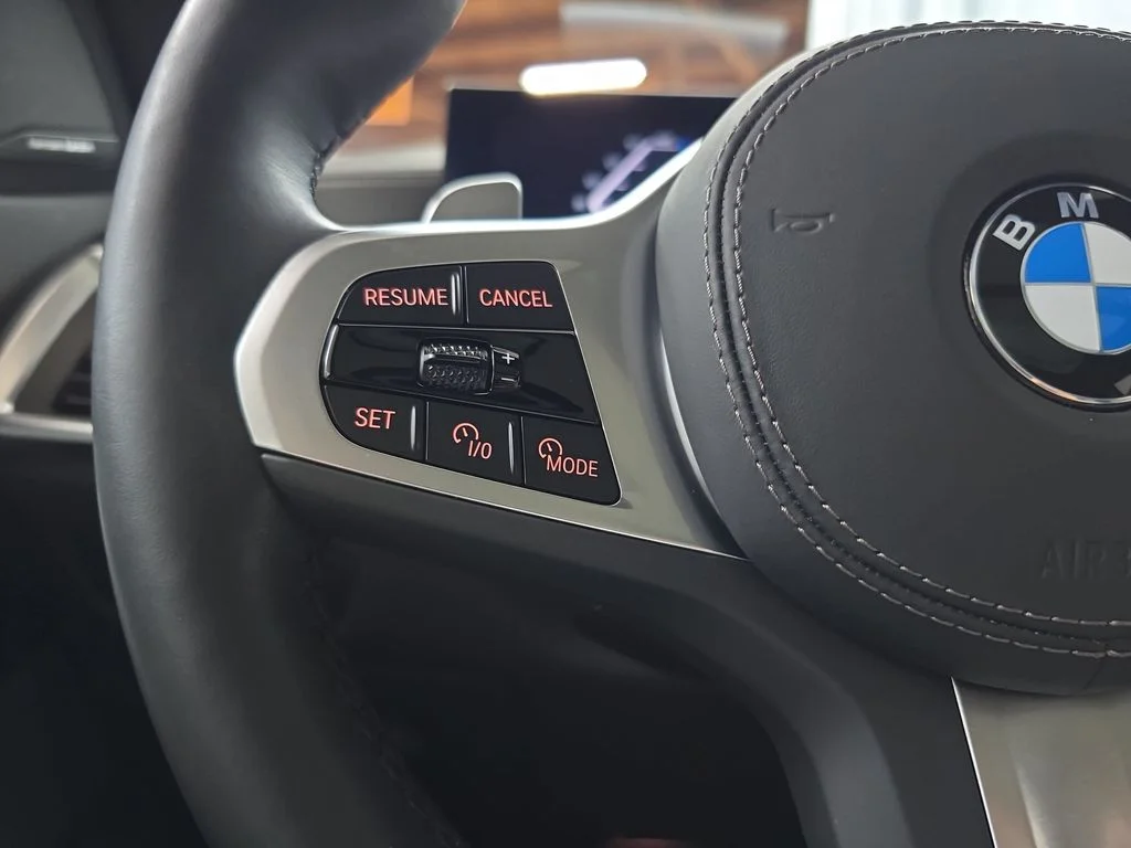 Used 2025 Carbon Black Metallic BMW xDrive40i image 20