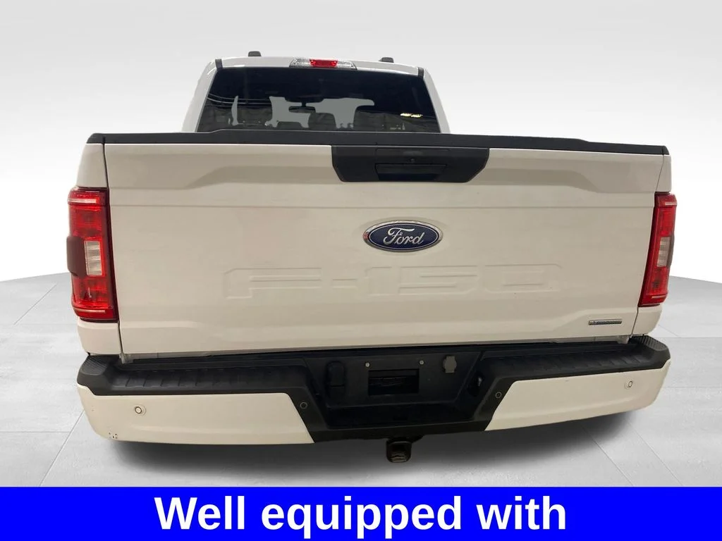 Used 2023 White Ford XL image 3