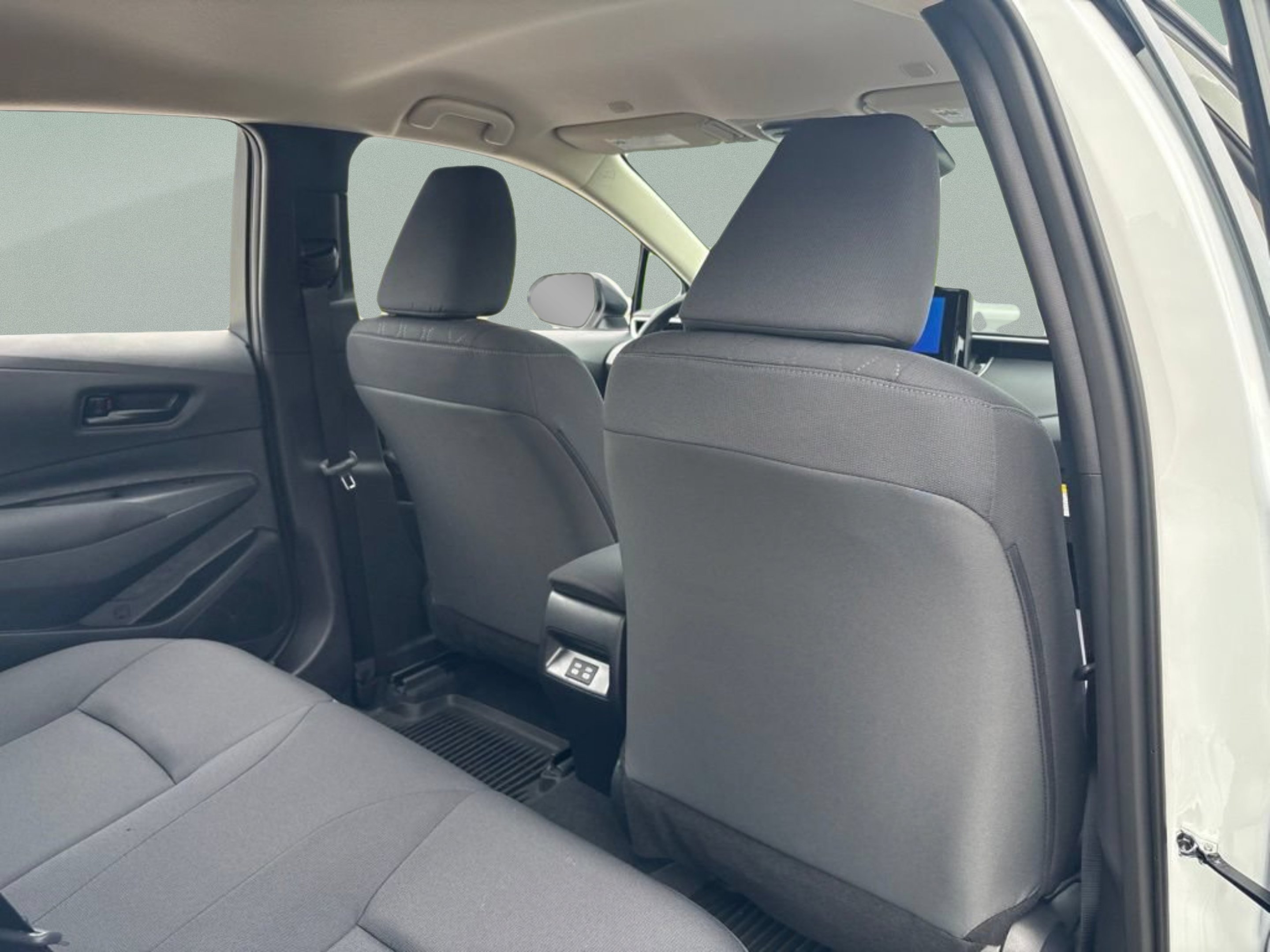 New 2026 Wind Chill Pearl Toyota LE image 24