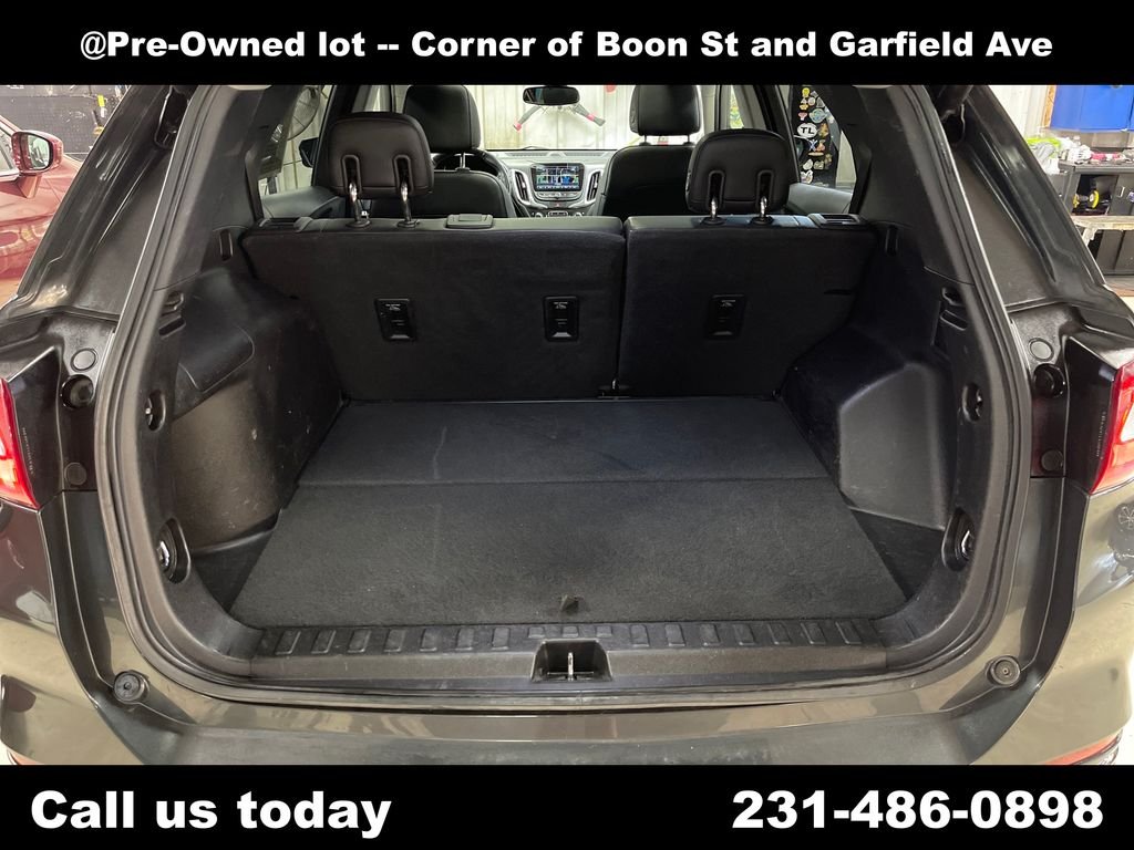 Used 2018 Gray Chevrolet Premier image 28