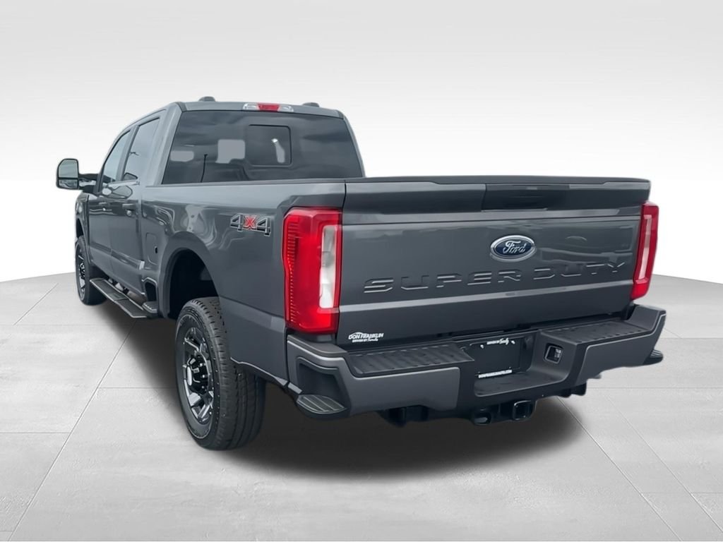 New 2026 Carbonized Gray Metallic Ford F-350® XL image 7