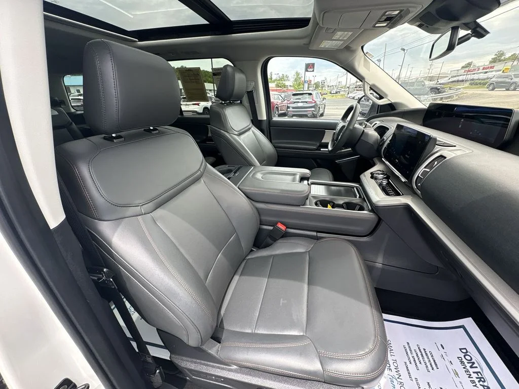 Used 2025 White Ford Active image 26