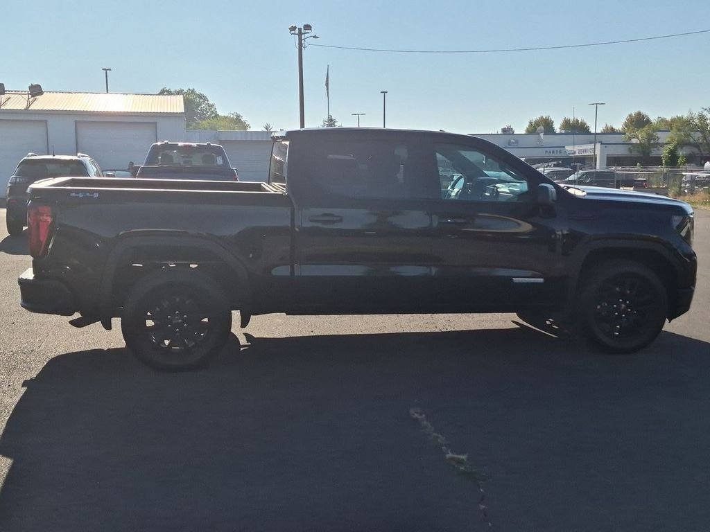 Certified Used 2023 Onyx Black GMC Elevation image 6