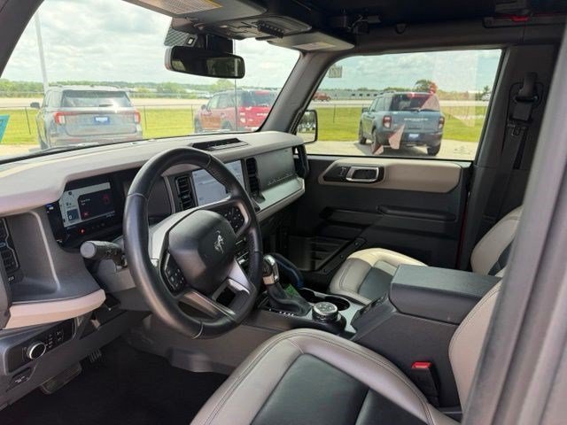 Used 2024 Race Red Ford Wildtrak image 17
