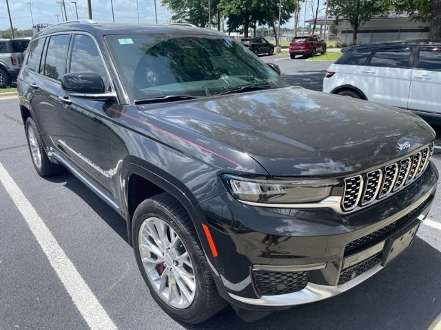 Used 2021 Diamond Black Crystal Pearlcoat Jeep Summit image 3