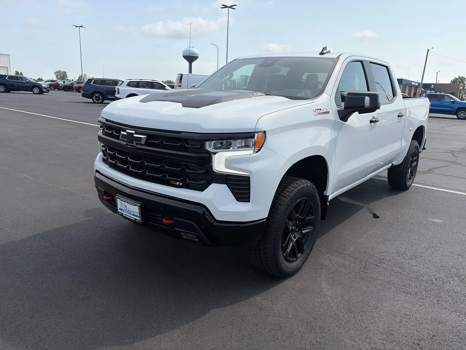 New 2026 Summit White Chevrolet LT Trail Boss image 9