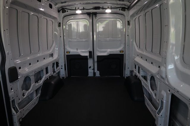 2025 Ford Transit Van Base - Photo 18