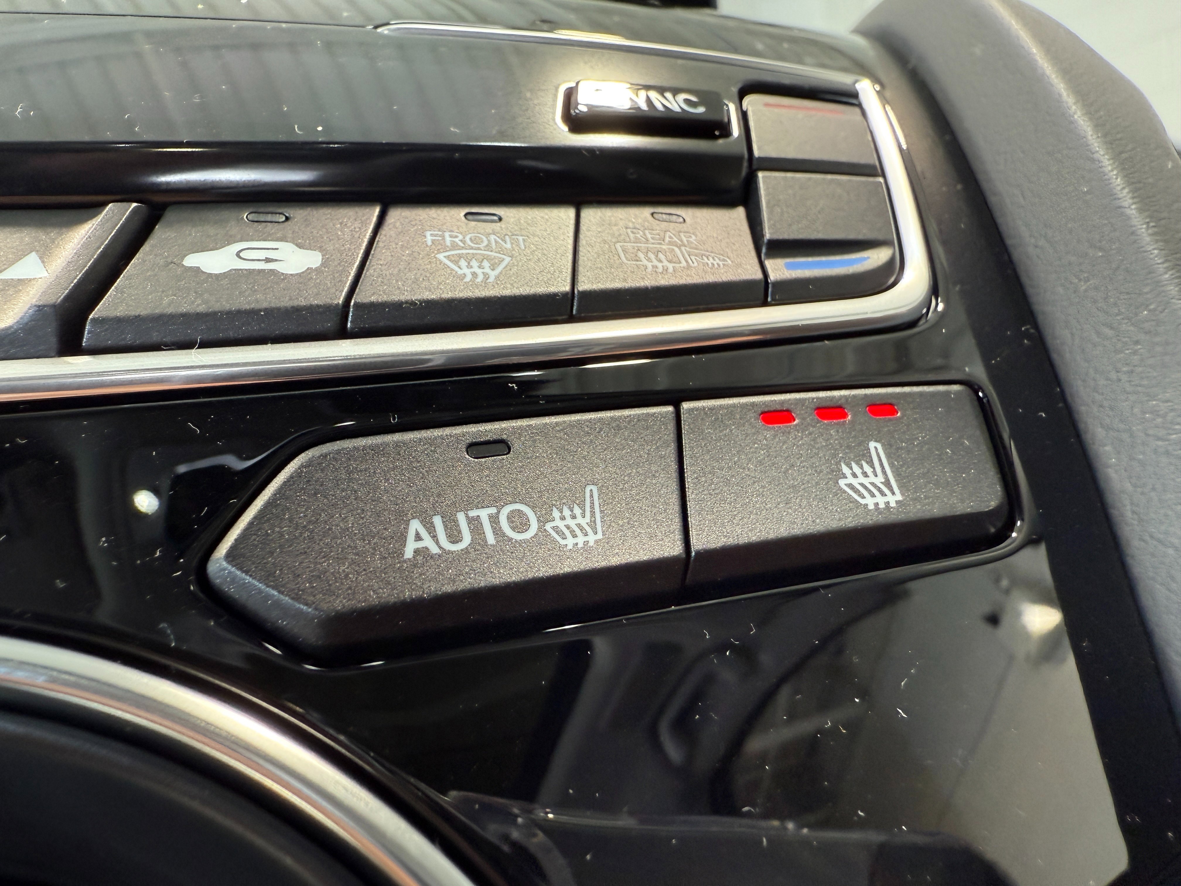 New 2026 Liquid Carbon Metallic Acura w/Technology Package image 22