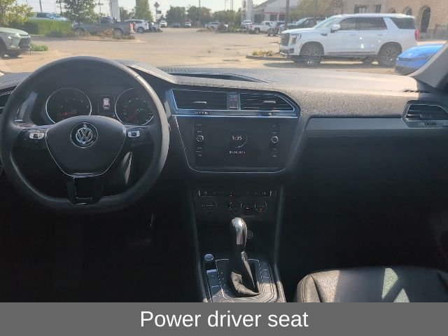 Used 2020 Gray Volkswagen 2.0T SE image 4