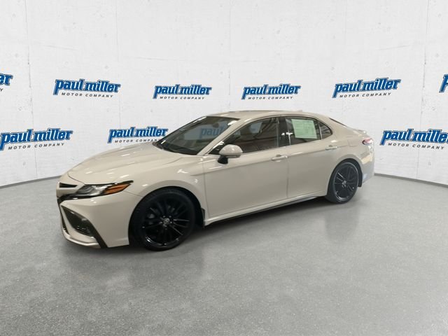 Used 2022 White Toyota XSE image 5
