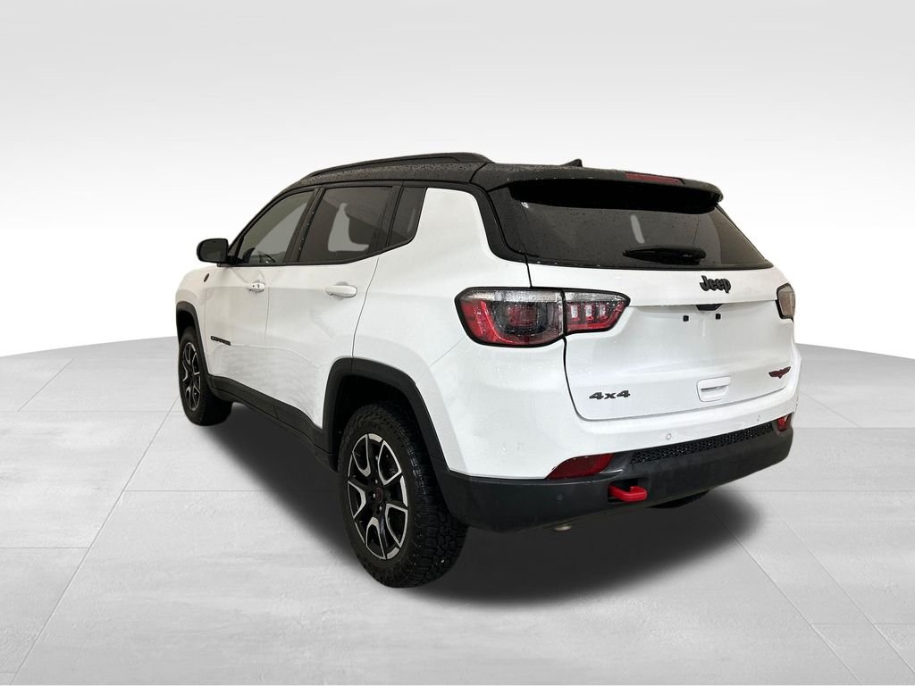 Used 2025 White Jeep Trailhawk image 3
