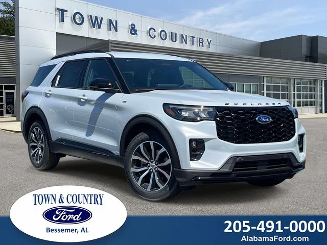 2026 Ford Explorer ST-LINE RWD's photo