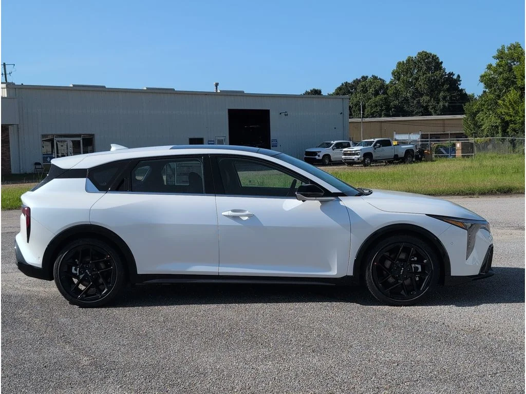 New 2026 Snow White Pearl Kia GT-Line Turbo image 6