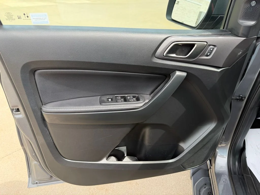 Used 2021 Gray Ford Lariat image 9