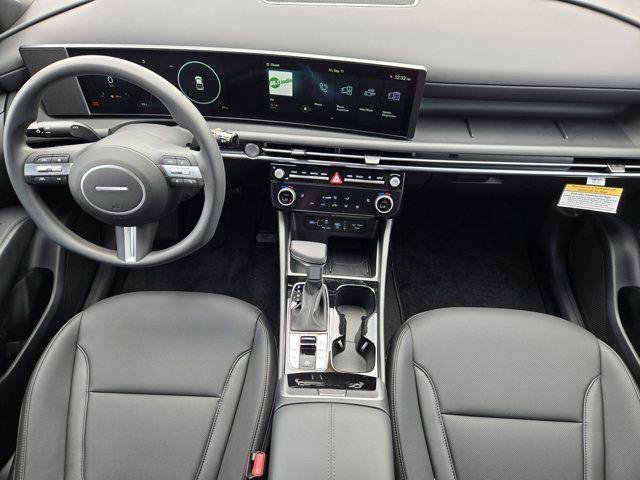 New 2027 Phantom Black Hyundai SEL image 20