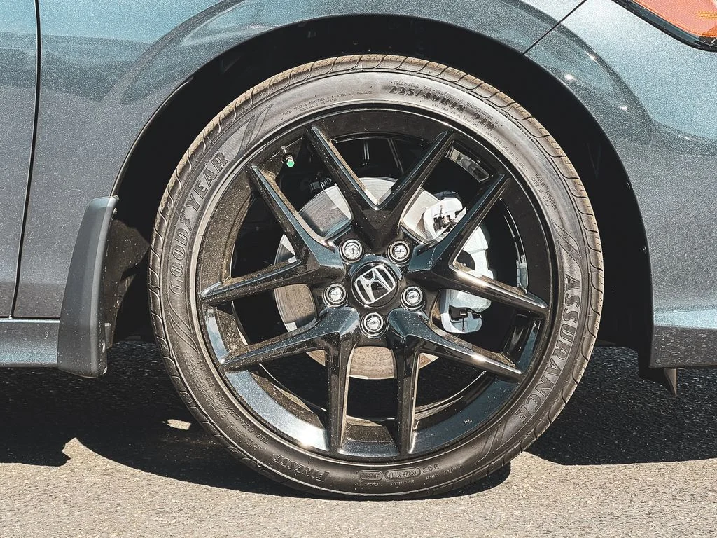 New 2026 Meteorite Gray Metallic Honda Sport image 4