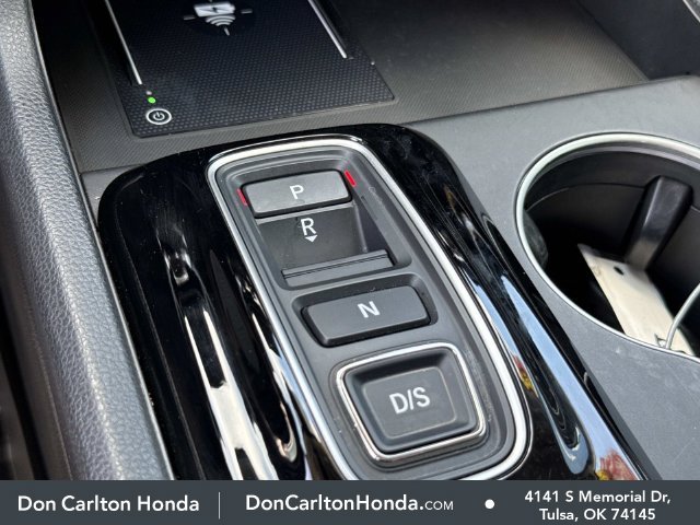 Used 2025 Platinum White Pearl Honda Touring image 26