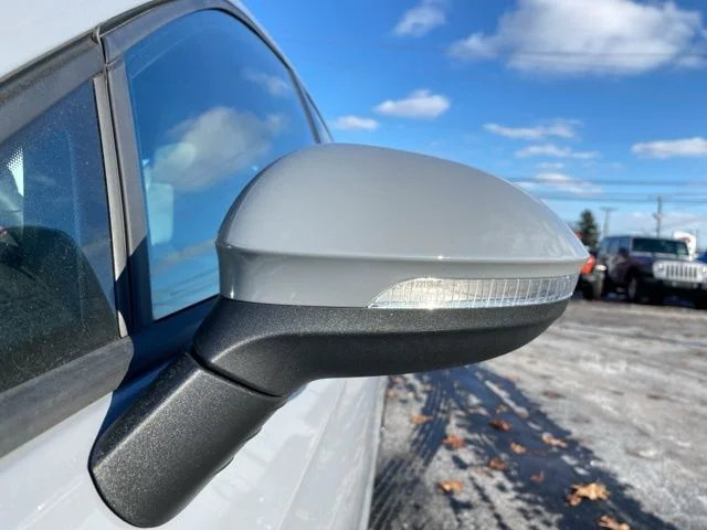 New 2026 Moonstone Gray Volkswagen 2.0T SE image 17