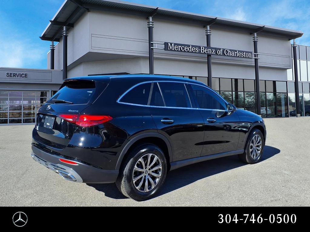 Used 2026 Black Mercedes-Benz GLC 300 image 3