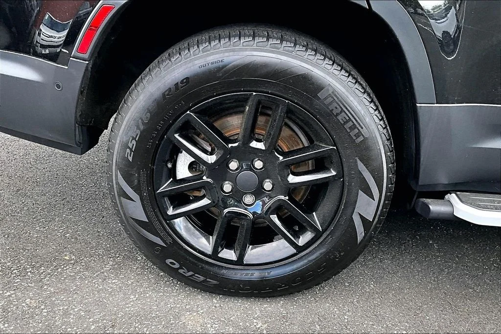 Certified Used 2024 Black Land Rover S image 8