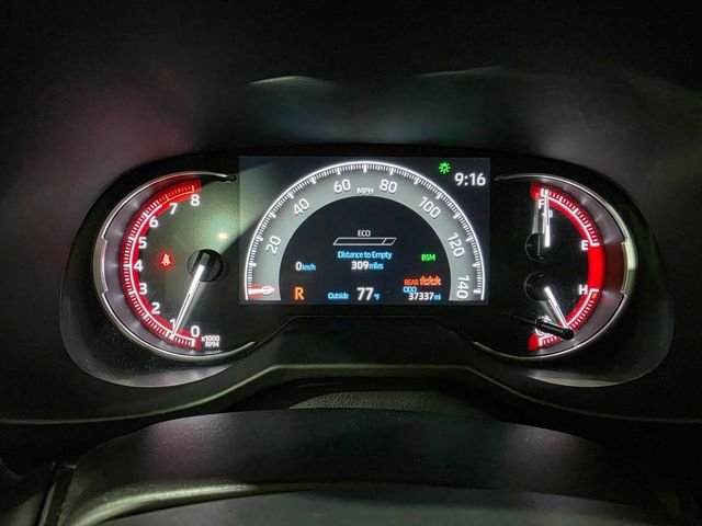 Certified Used 2025  Toyota XLE image 17