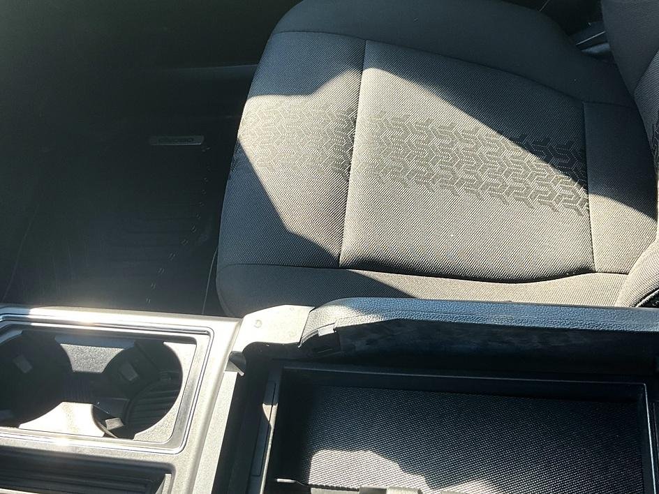 Used 2019 Silver Ford XLT image 43